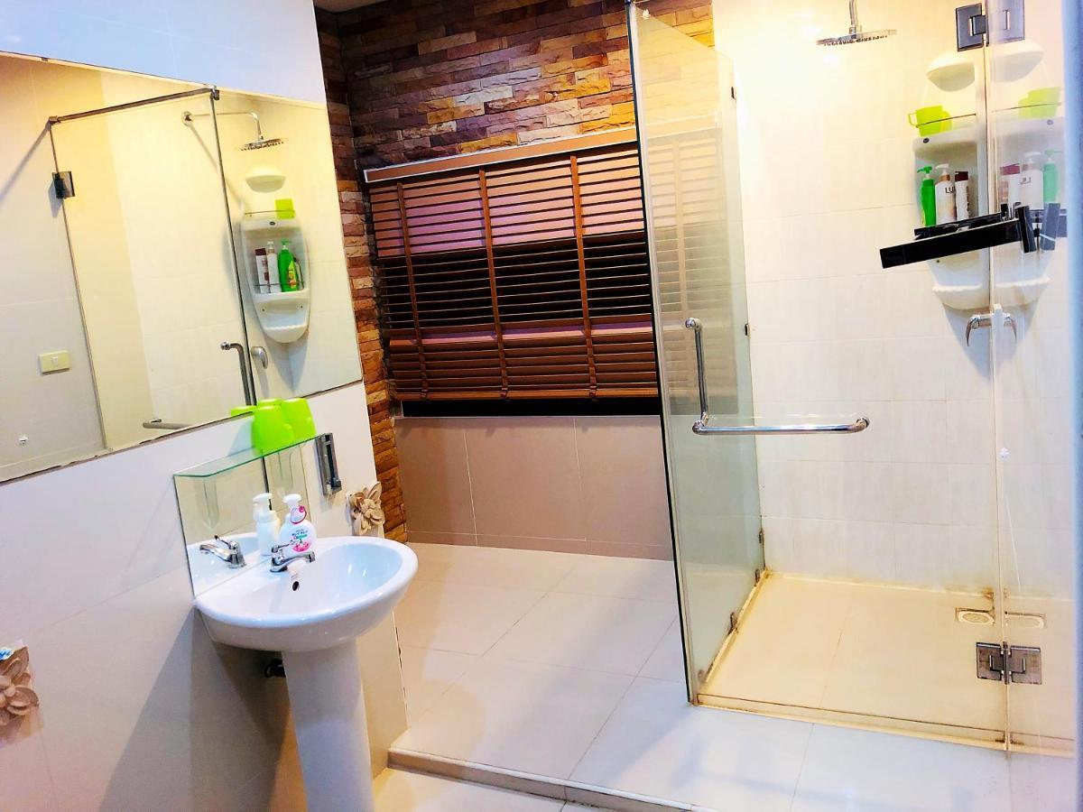 Thai Family Rawai Swimming Pool Villa Hotel Luaran gambar